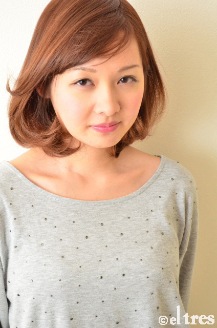 eltres セミロングスタイル