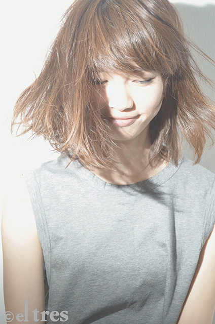 eltres セミロングスタイル